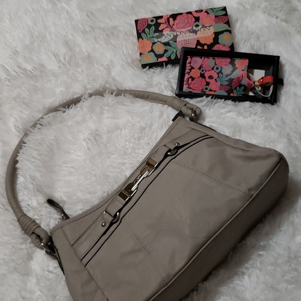 New Rosetta purse and luggage tags